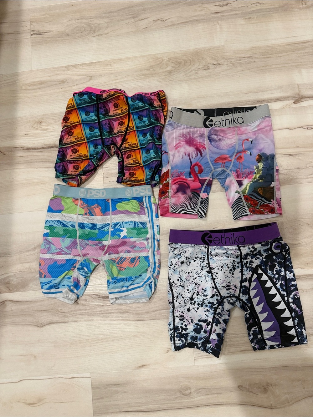 Ethika Kids Pink & Multicolor Graphic Boxer Briefs - 4 Pack size large